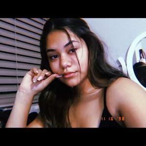 Meet your Posher, Destiny